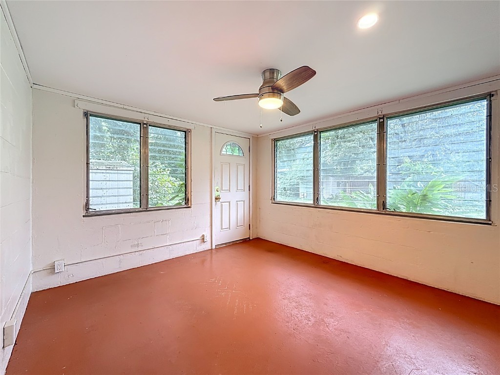 4900 Harding Road N Saint Petersburg FL 33709 TB8426908 image30