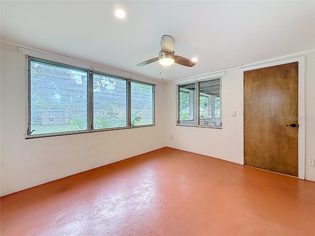 4900 Harding Road N Saint Petersburg FL 33709 TB8426908 image33