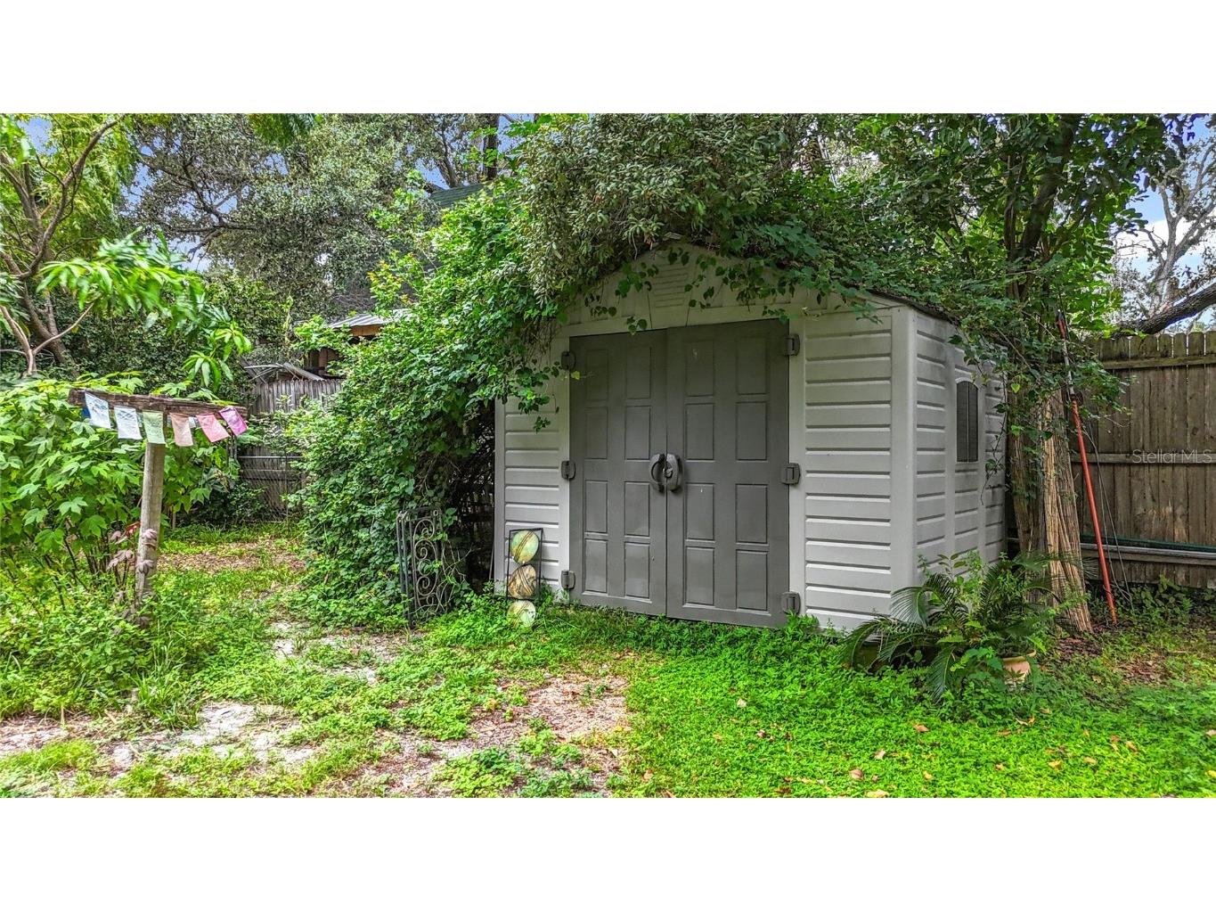 4900 Harding Road N Saint Petersburg FL 33709 TB8426908 image48