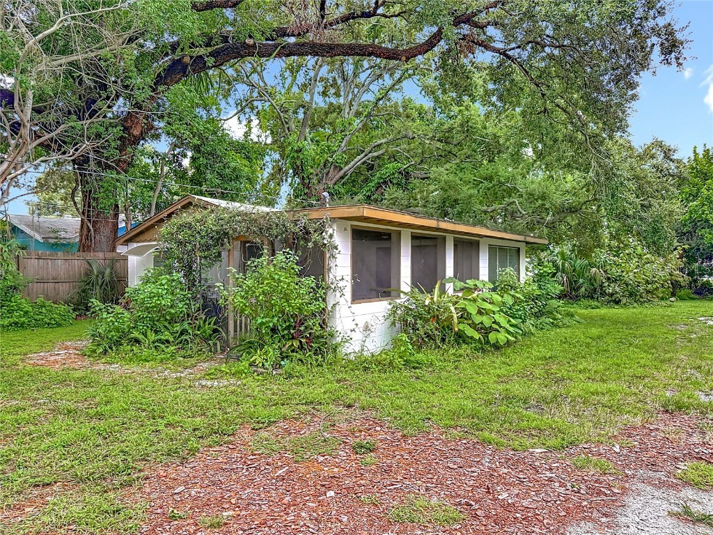 4900 Harding Road N Saint Petersburg FL 33709 TB8426908 image9