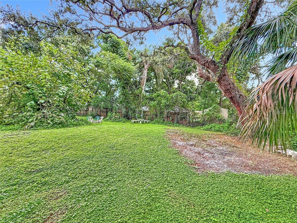 4900 Harding Road N Saint Petersburg FL 33709 TB8426909 image2