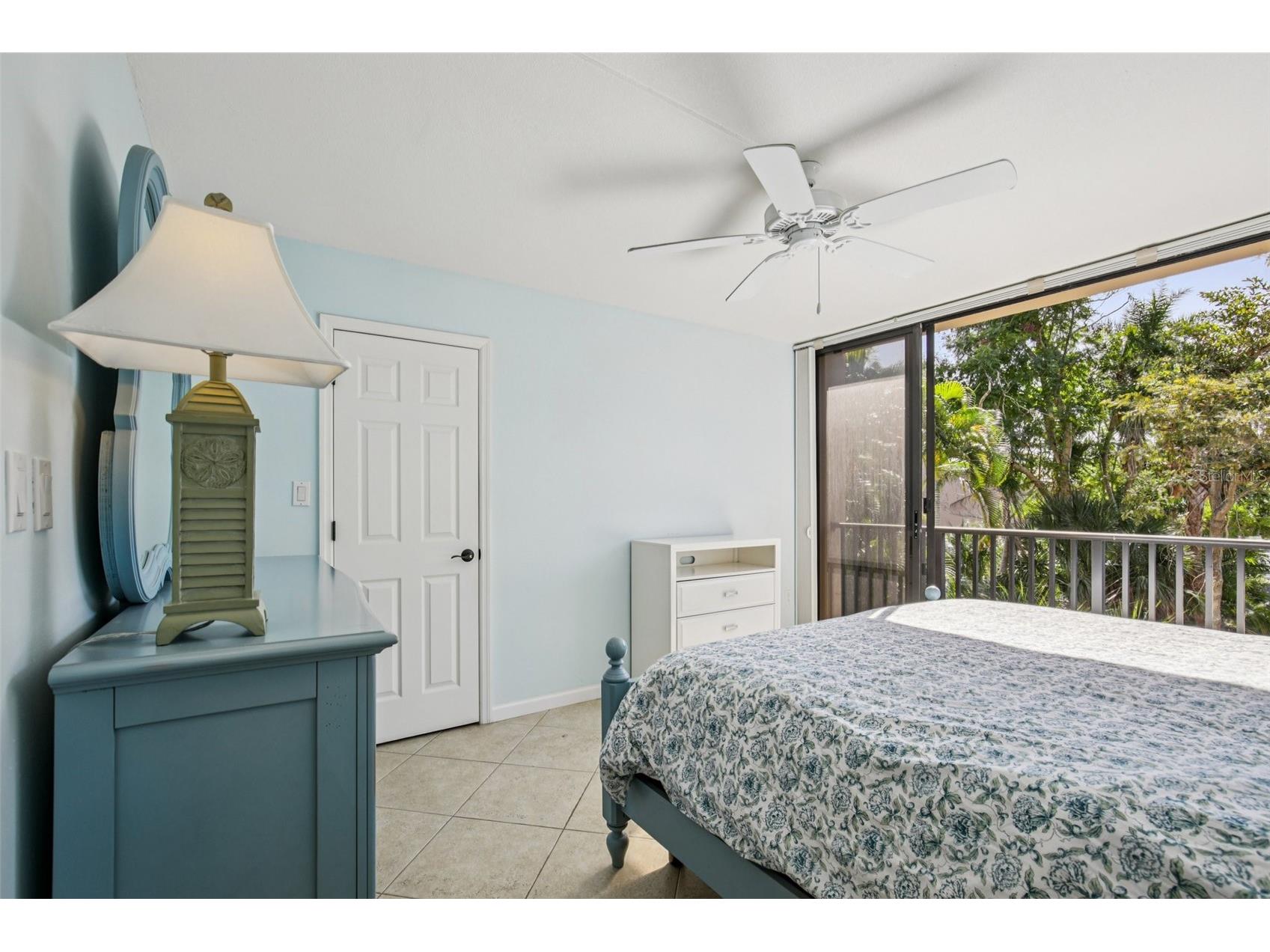 4900 Ocean Boulevard #201 Sarasota FL 34242 TB8456849 image16