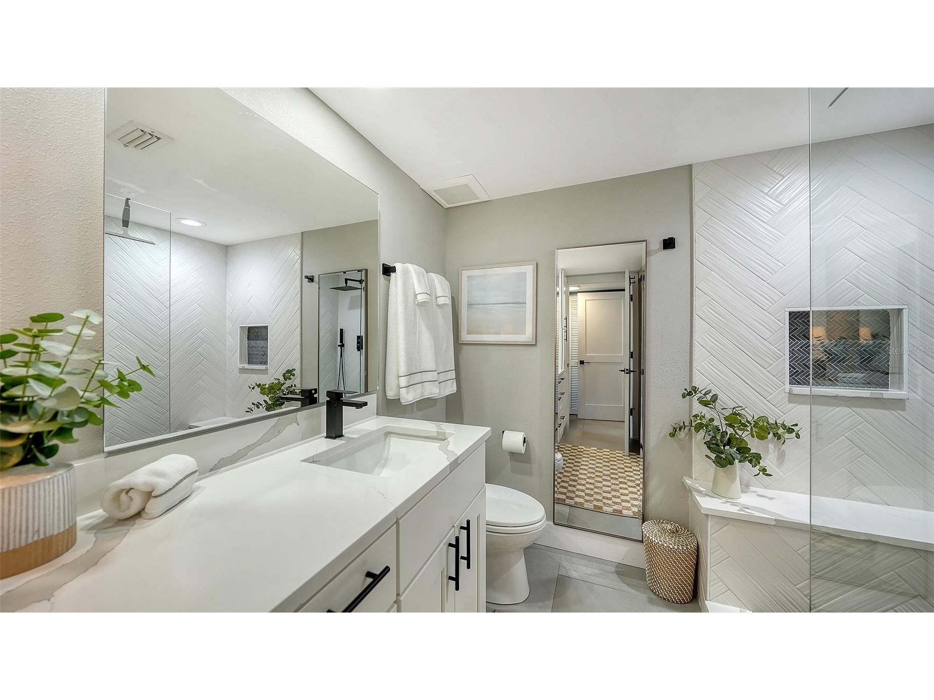 4900 Ocean Boulevard #304 Sarasota FL 34242 - GULF OF AMERICA A4686177 image35