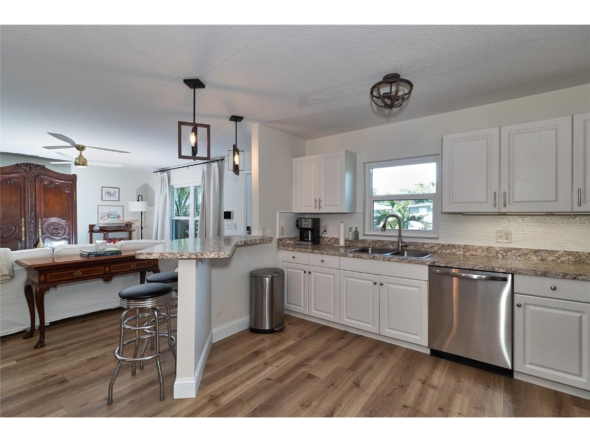 4900 Rosedale Place N Saint Petersburg FL 33714 TB8437508 image12