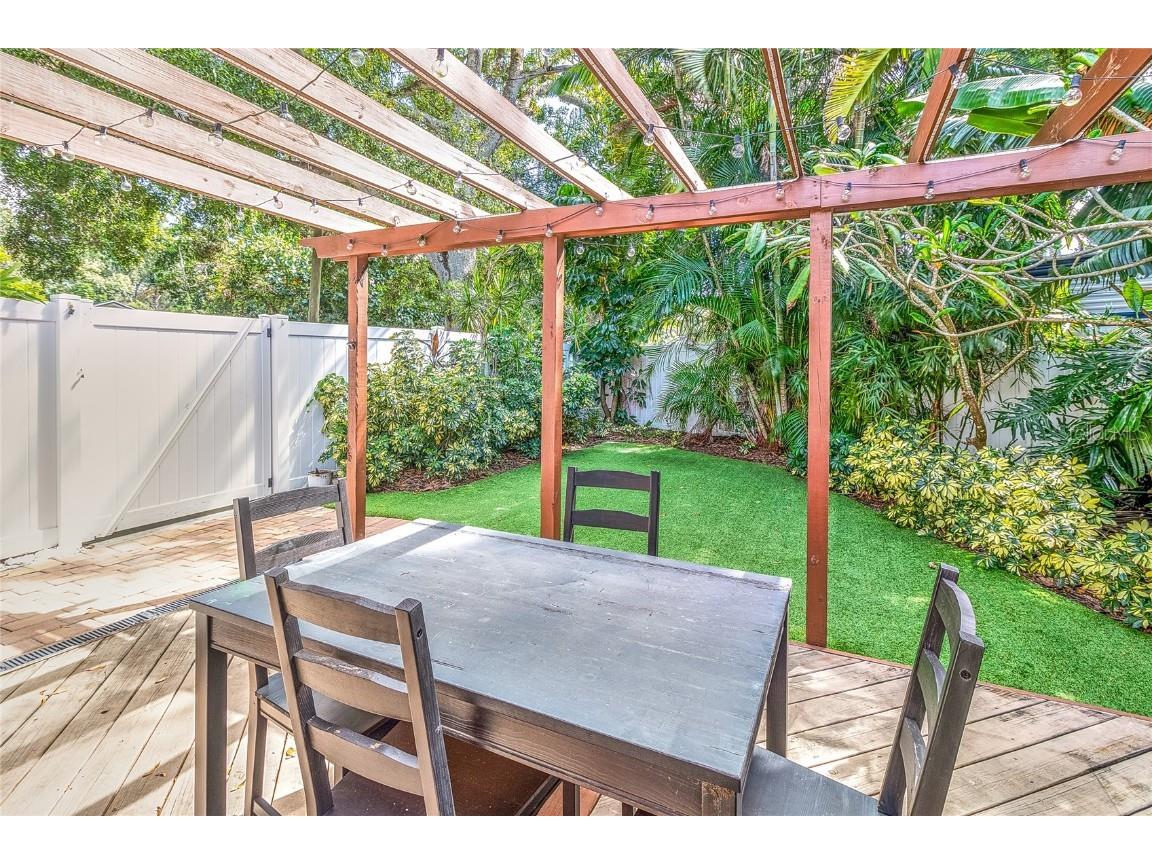 4900 Rosedale Place N Saint Petersburg FL 33714 TB8437508 image46