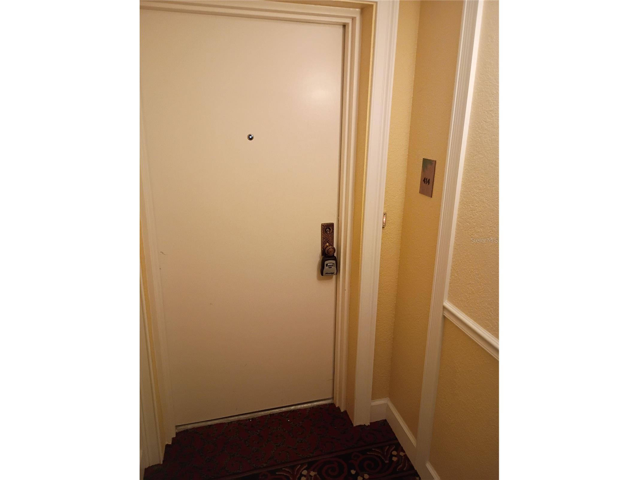 4900 S Brittany Drive S #414 Saint Petersburg FL 33715 TB8527513 image3
