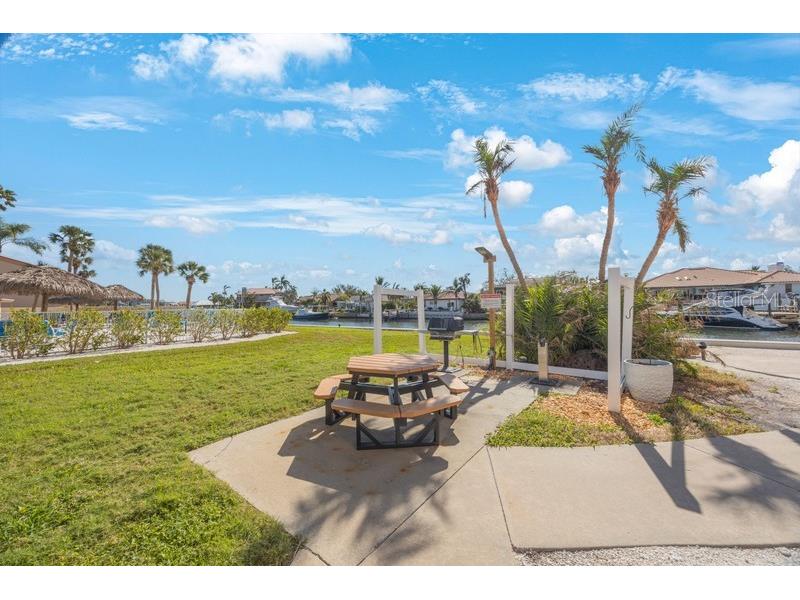 4900 S Brittany Drive S #414 Saint Petersburg FL 33715 TB8527513 image9