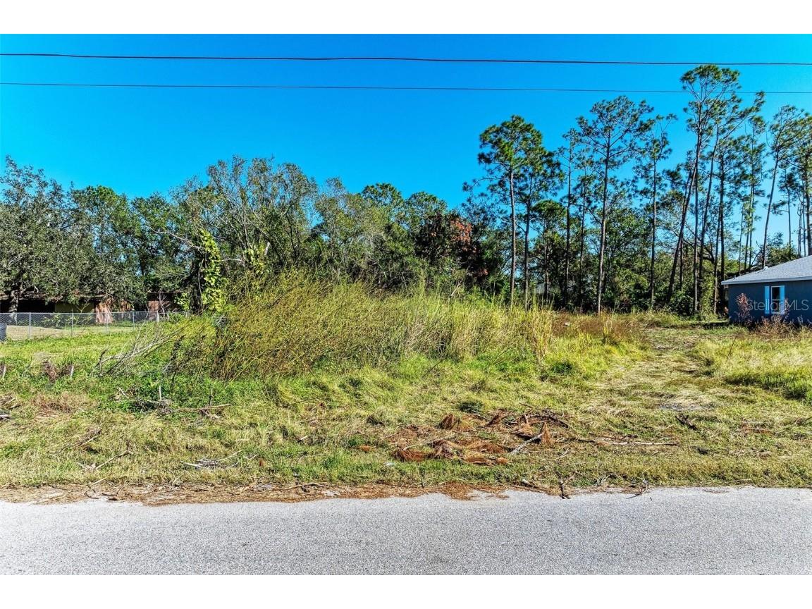 4901 20th Street Court E #101 Bradenton FL 34203 A4629068 image1