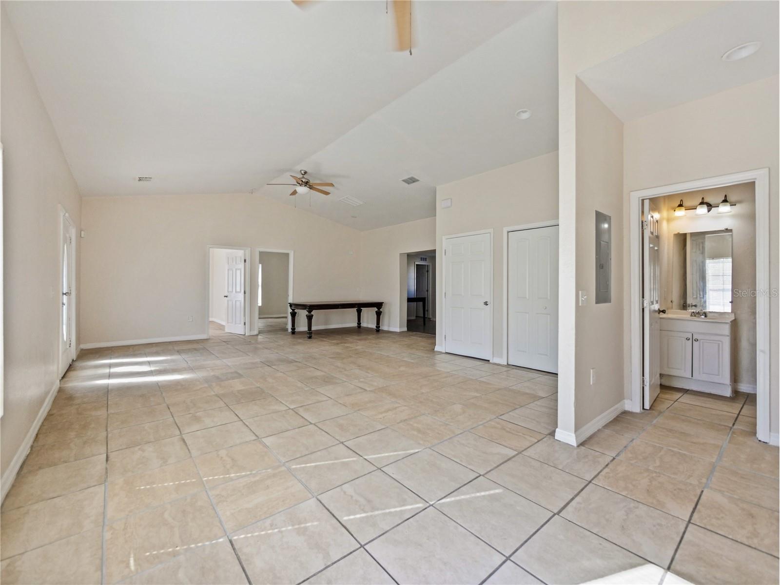 4901 Balboa Drive Orlando FL 32808 O6389648 image9
