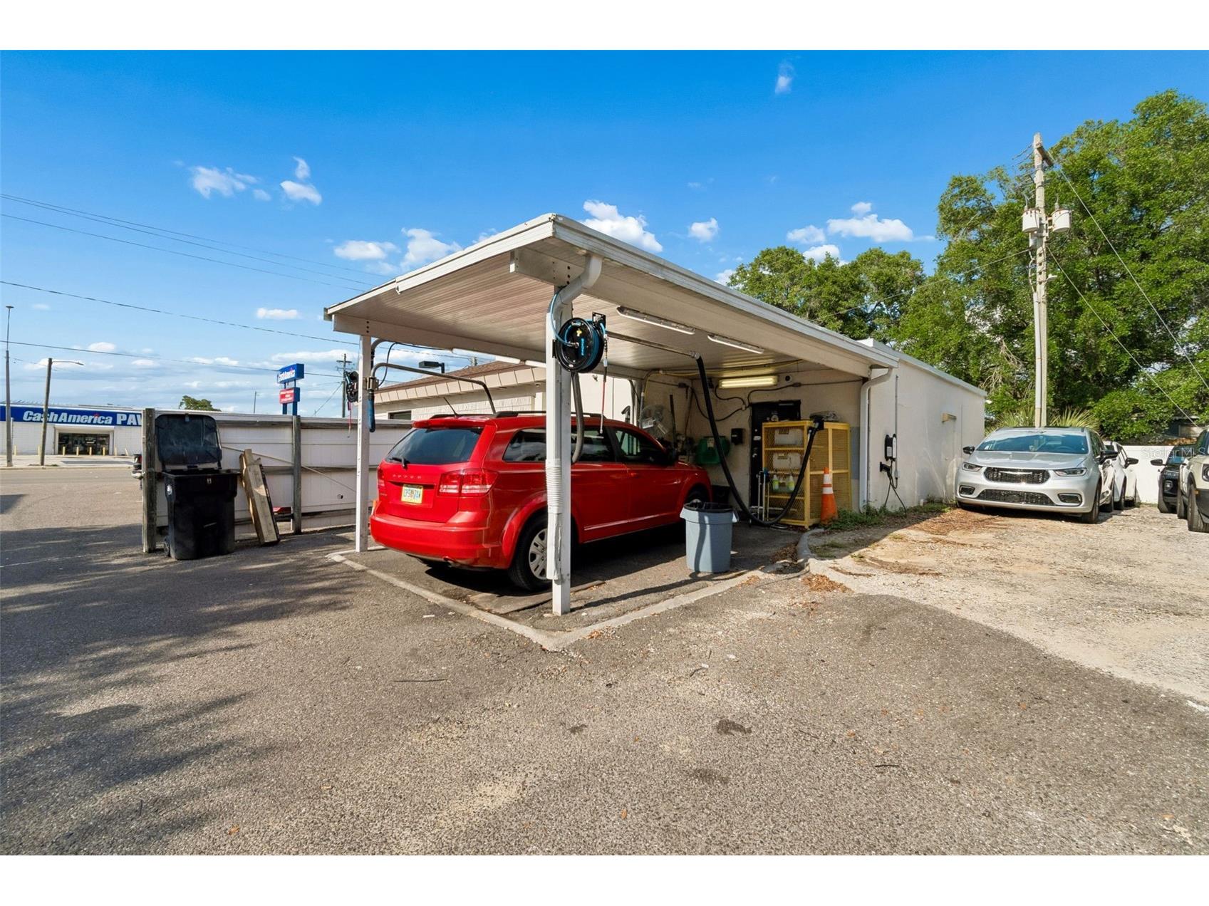 4901 E Busch Boulevard Tampa FL 33617 TB8511547 image5