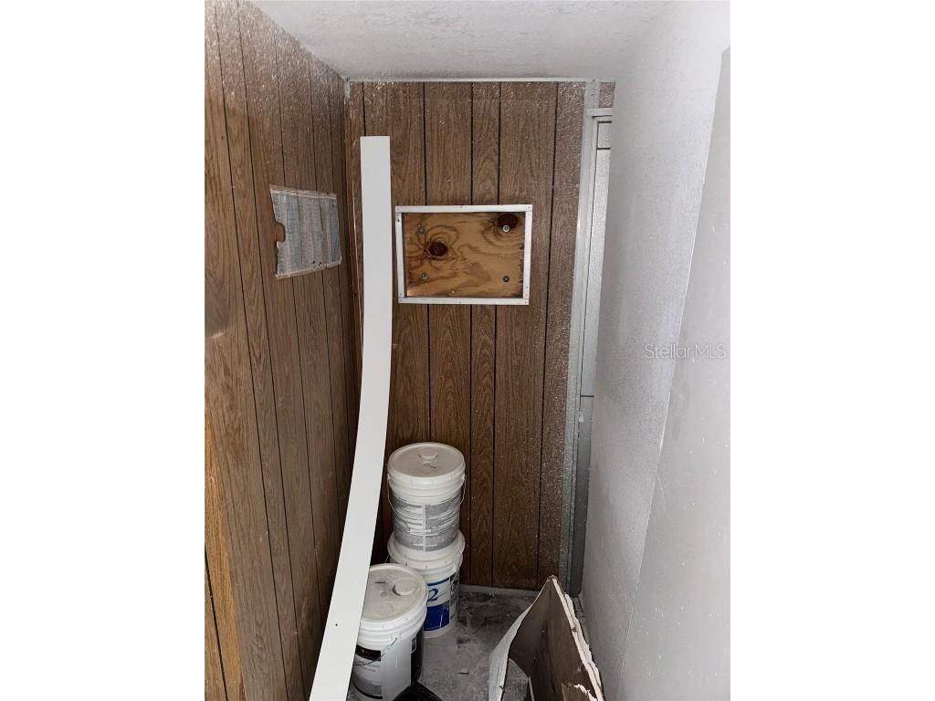 4901 E Hanna Avenue Tampa FL 33610 O6364554 image37