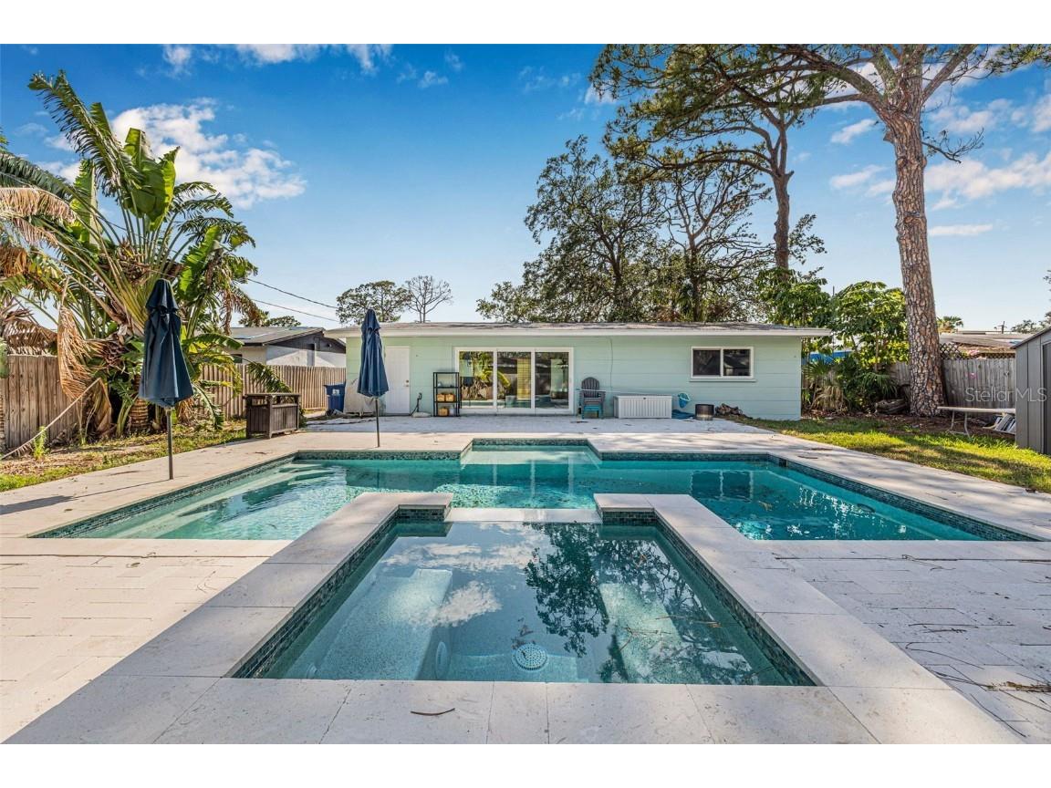 4901 Venetian Boulevard NE Saint Petersburg FL 33703 TB8379689 image1