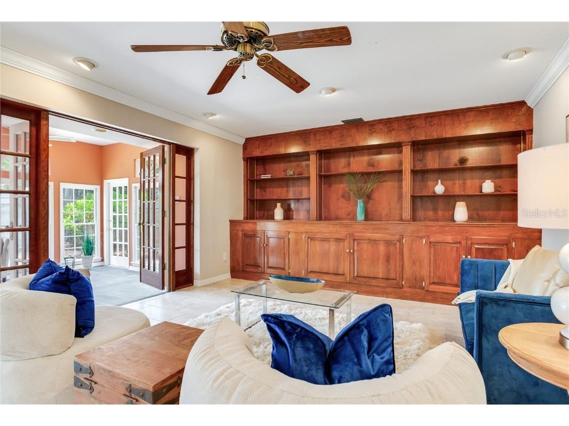 4901 W Estrella Street Tampa FL 33629 TB8399614 image20