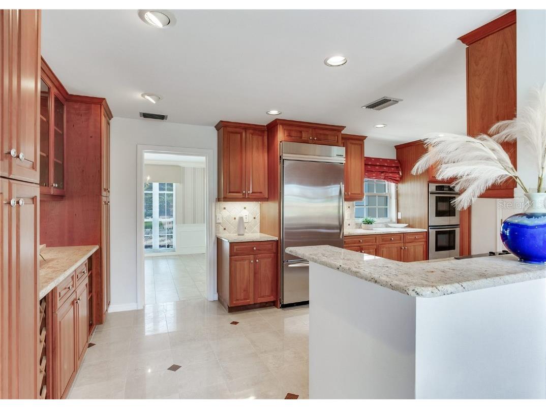 4901 W Estrella Street Tampa FL 33629 TB8399614 image35