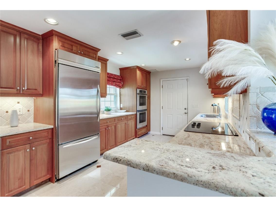 4901 W Estrella Street Tampa FL 33629 TB8399614 image36