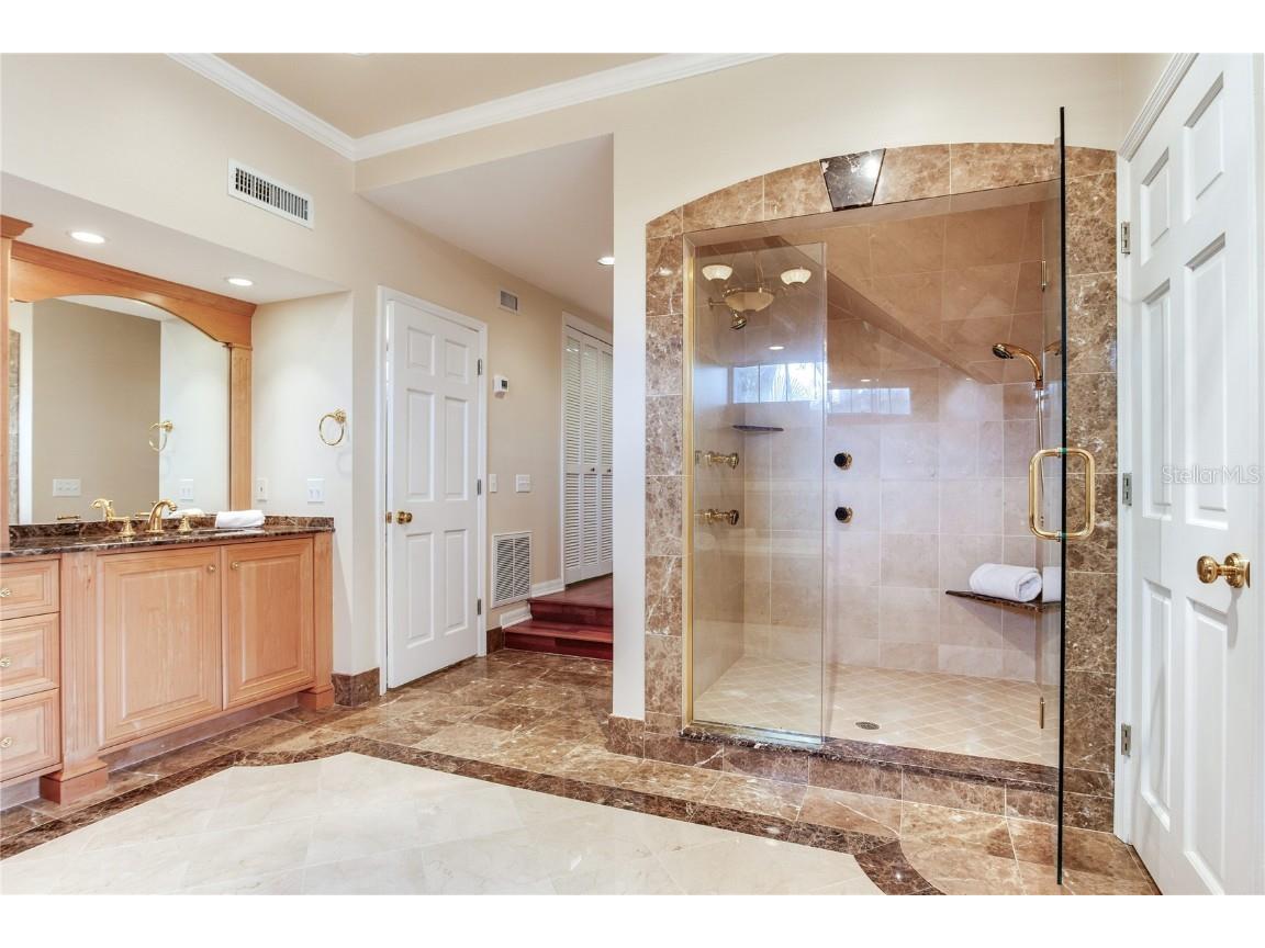 4901 W Estrella Street Tampa FL 33629 TB8399614 image55