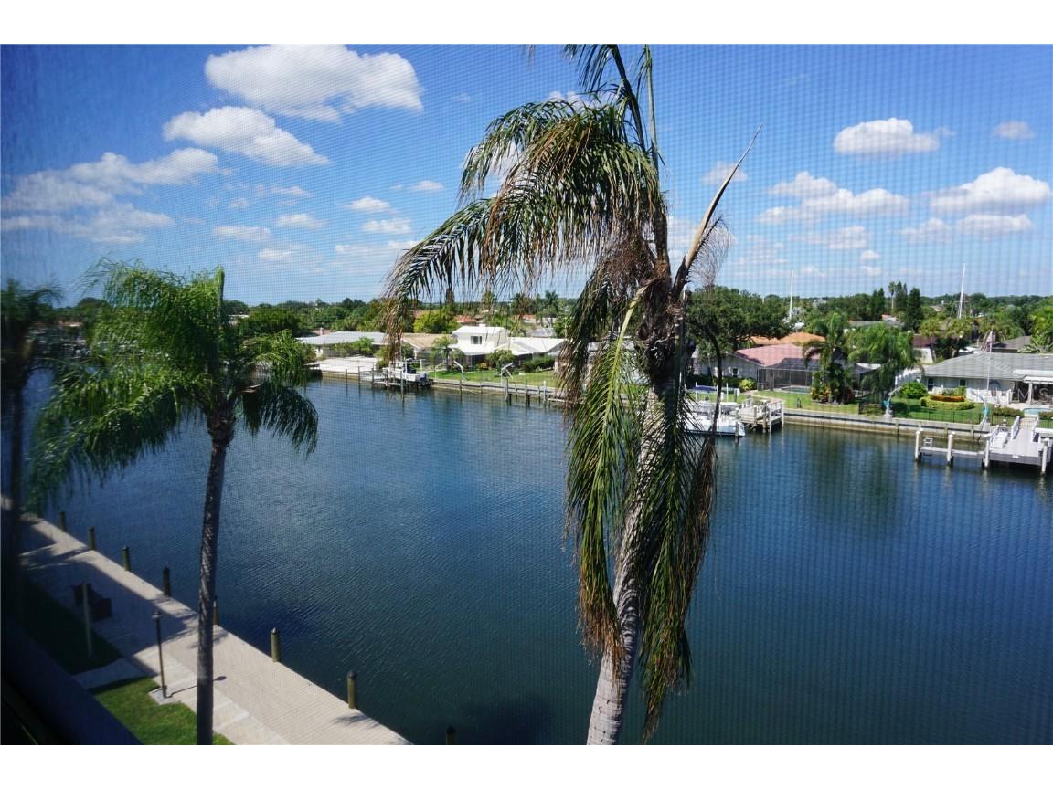 4902 38th Way S #408 Saint Petersburg FL 33711 U8207567 image1