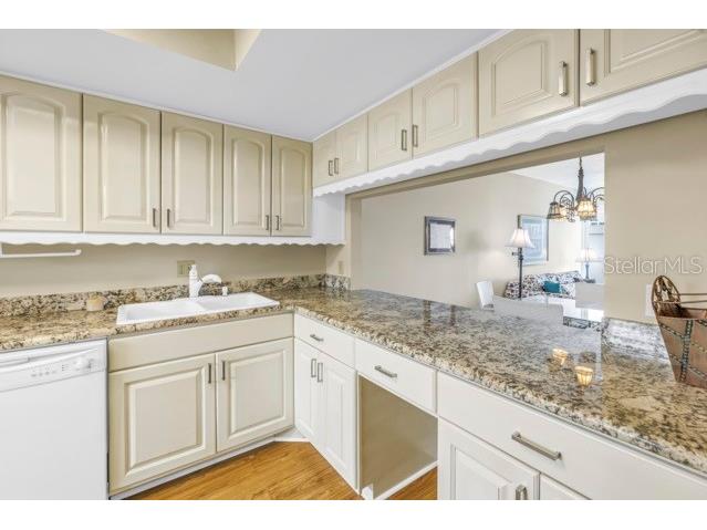 4902 38th Way S #509 Saint Petersburg FL 33711 TB8514936 image10