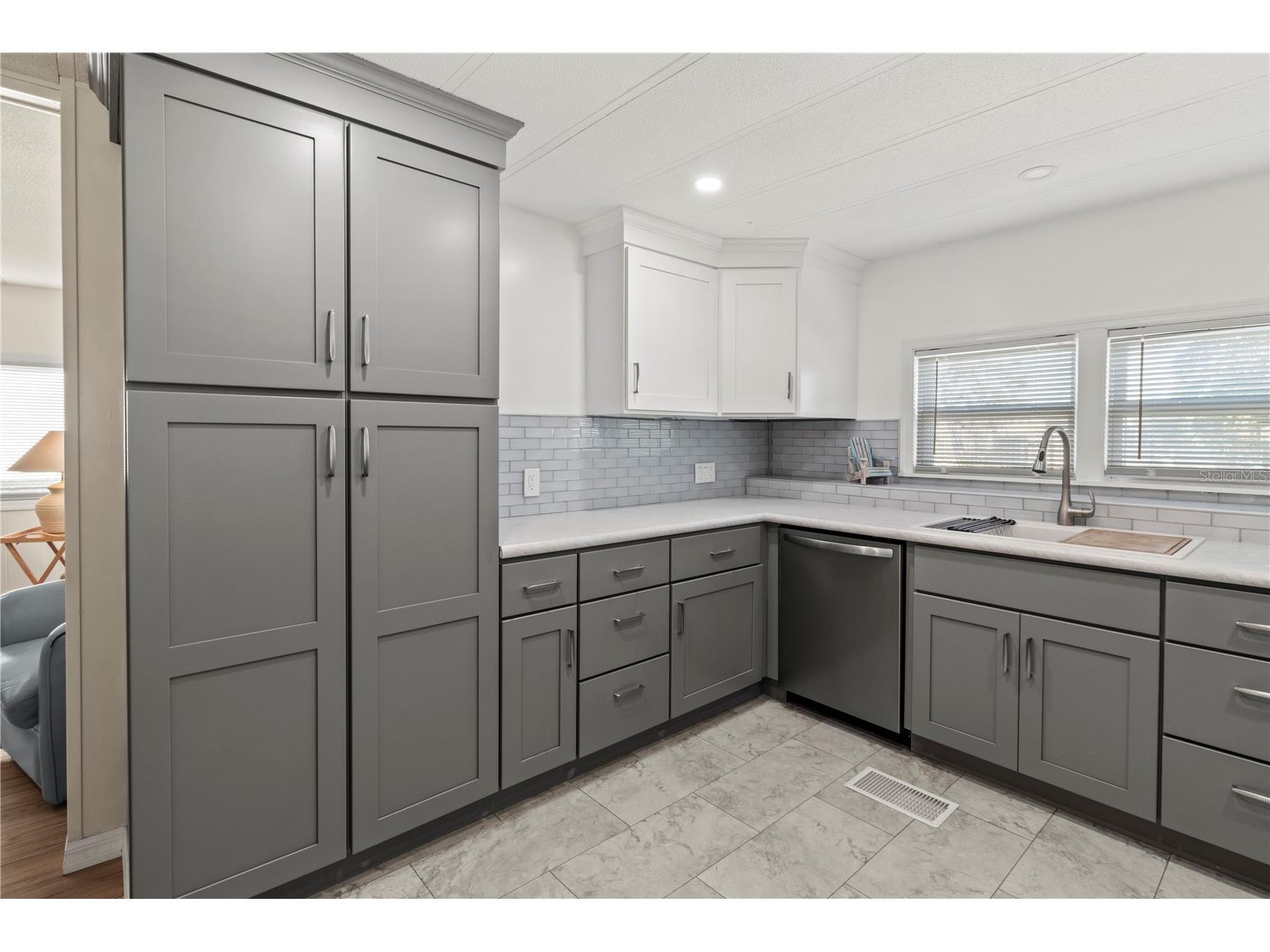 4902 91st Lane Saint Petersburg FL 33708 TB8466506 image12