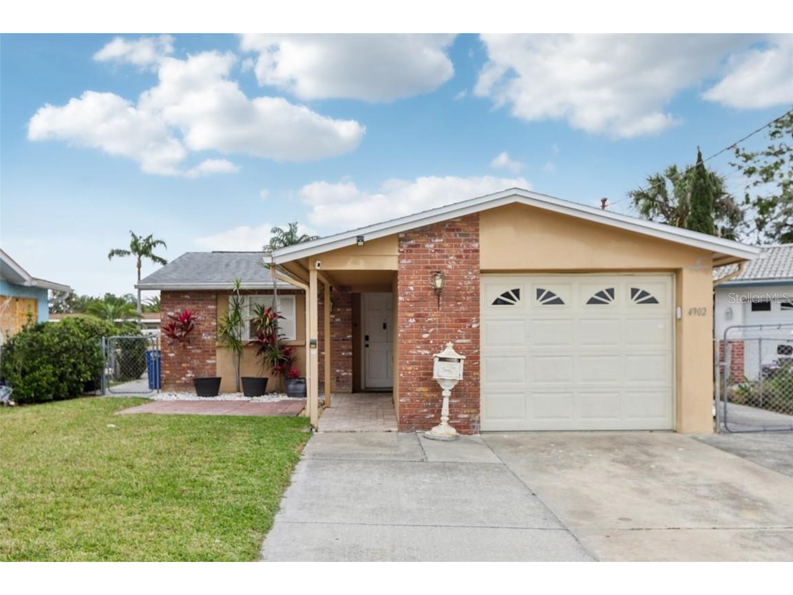 4902 Blue Heron Drive New Port Richey FL 34652 TB8373591 image1