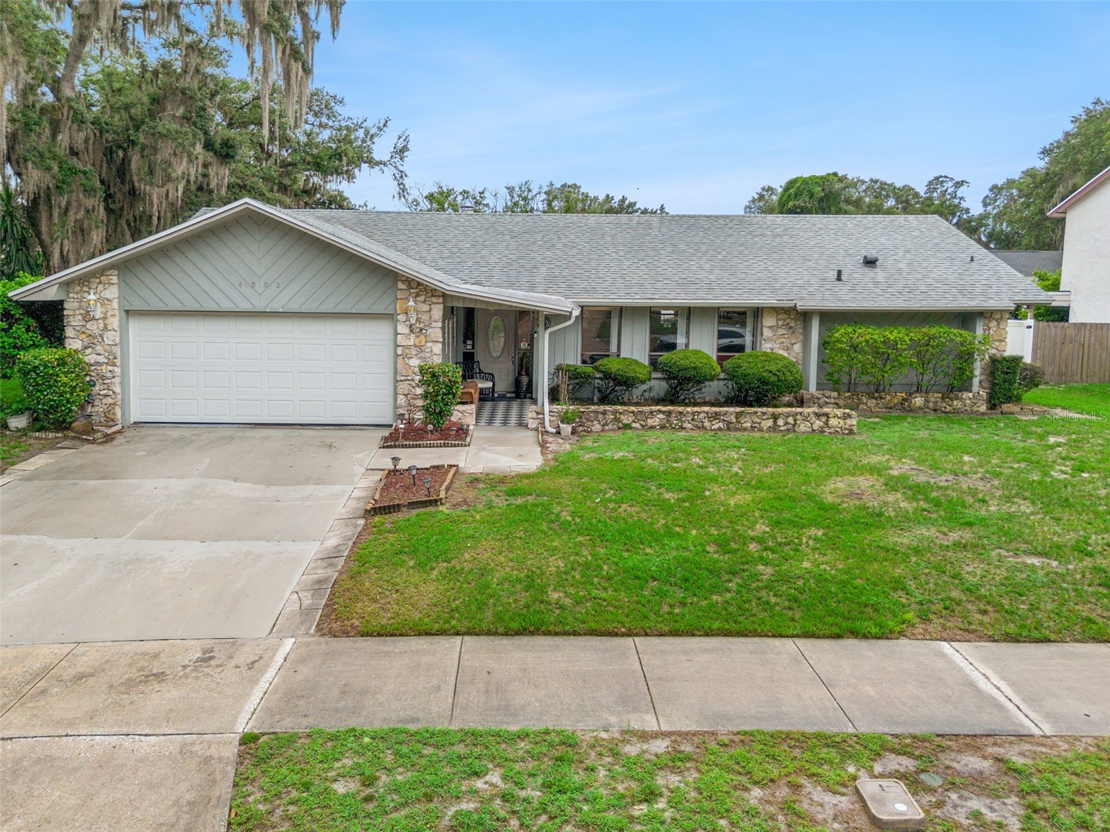 4902 Briar Oaks Circle Orlando FL 32808 - LAKE ORLANDO LAKE G5114037 image2