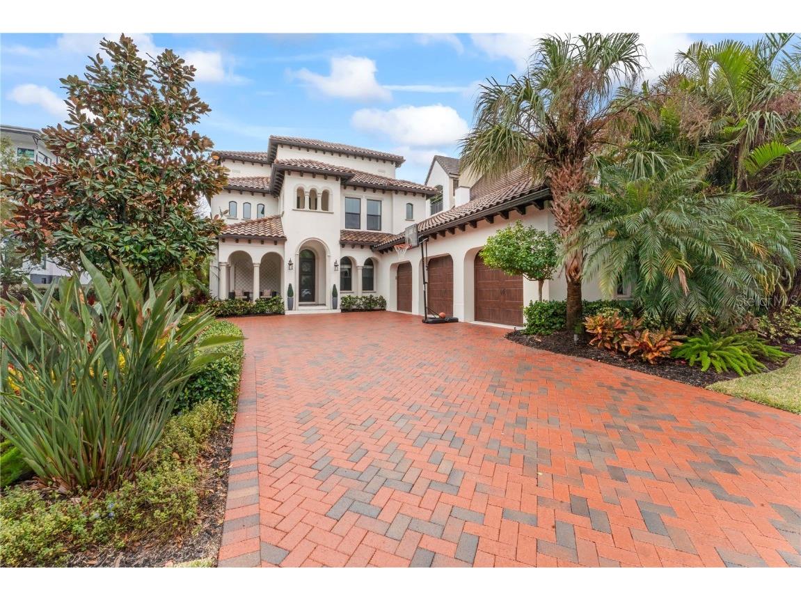 4902 Carranza Court Tampa FL 33616 TB8343152 image1