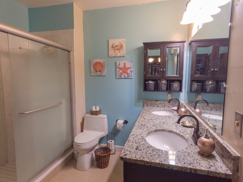 4902 Five Acre Road Plant City FL 33565 - PRIVATE ON SITE MAN-MADE POND TB8362974 image25