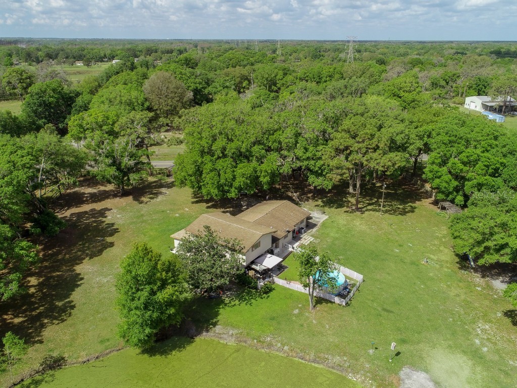 4902 Five Acre Road Plant City FL 33565 - PRIVATE ON SITE MAN-MADE POND TB8362974 image6