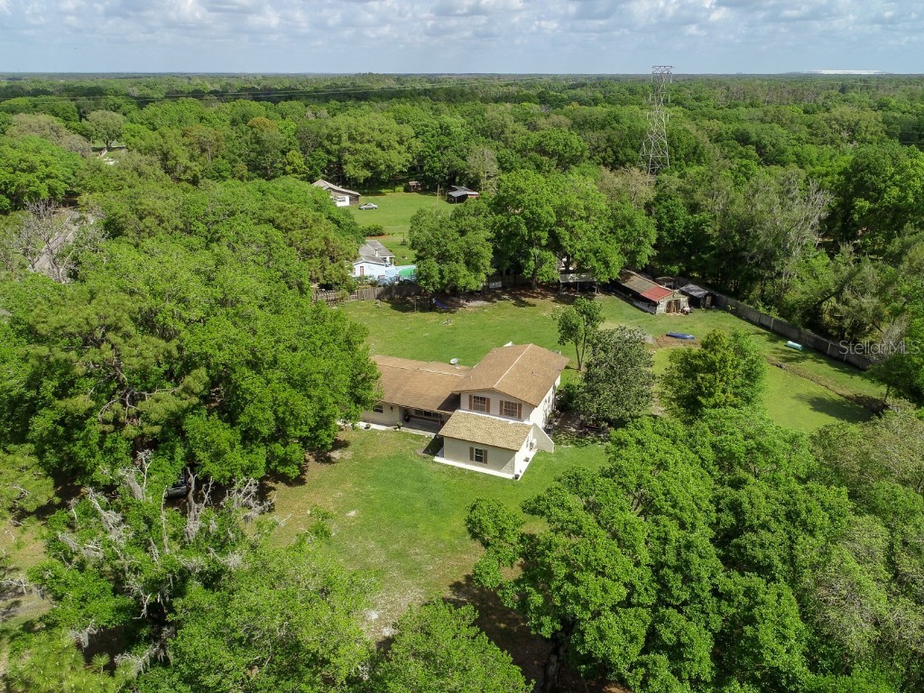 4902 Five Acre Road Plant City FL 33565 - PRIVATE ON SITE MAN-MADE POND TB8362974 image7