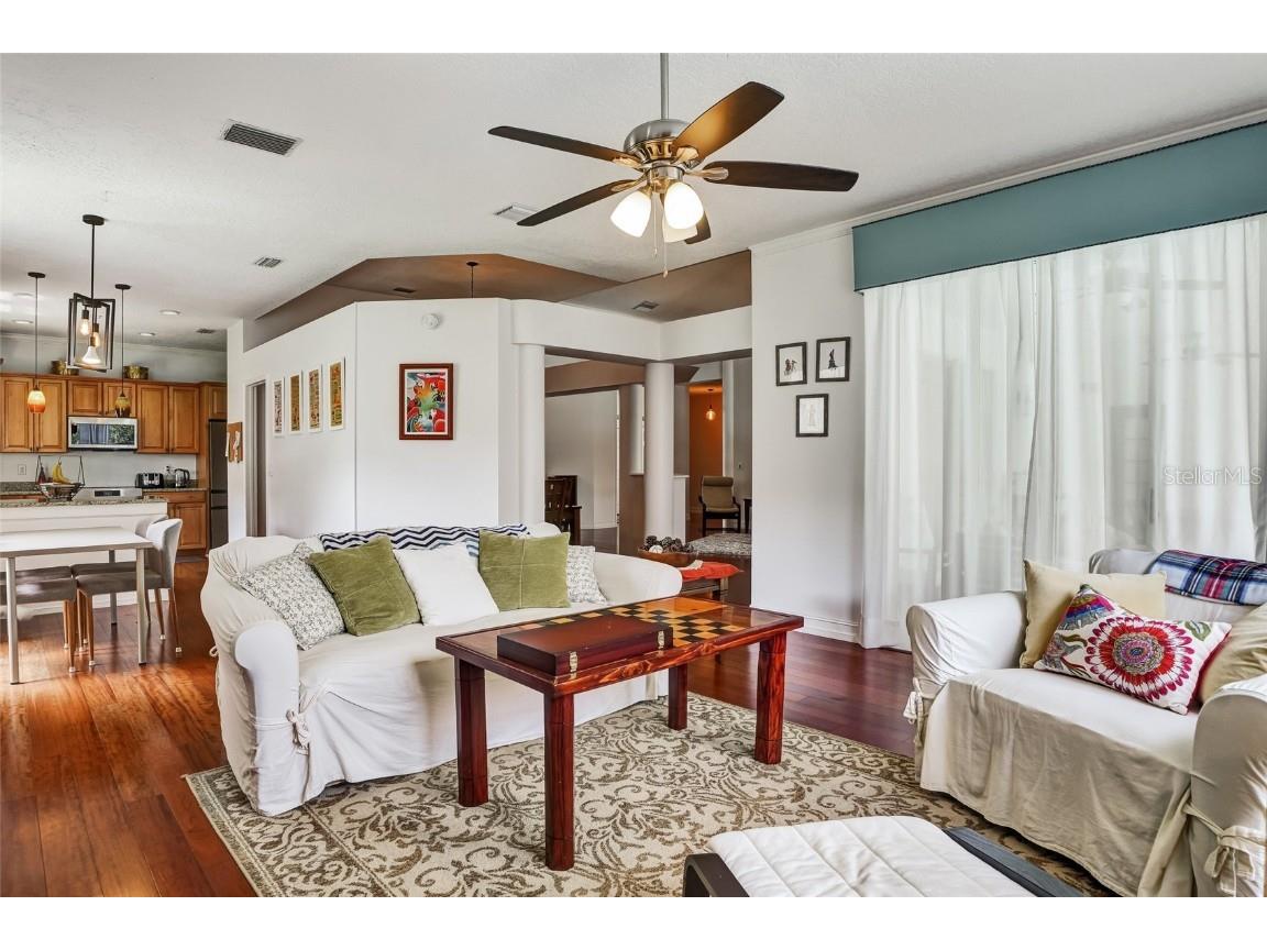 4902 Jenni Lin Court Valrico FL 33596 TB8409646 image15