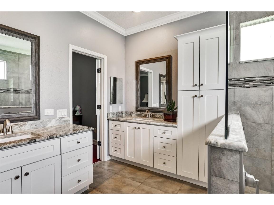 4902 Jenni Lin Court Valrico FL 33596 TB8409646 image23