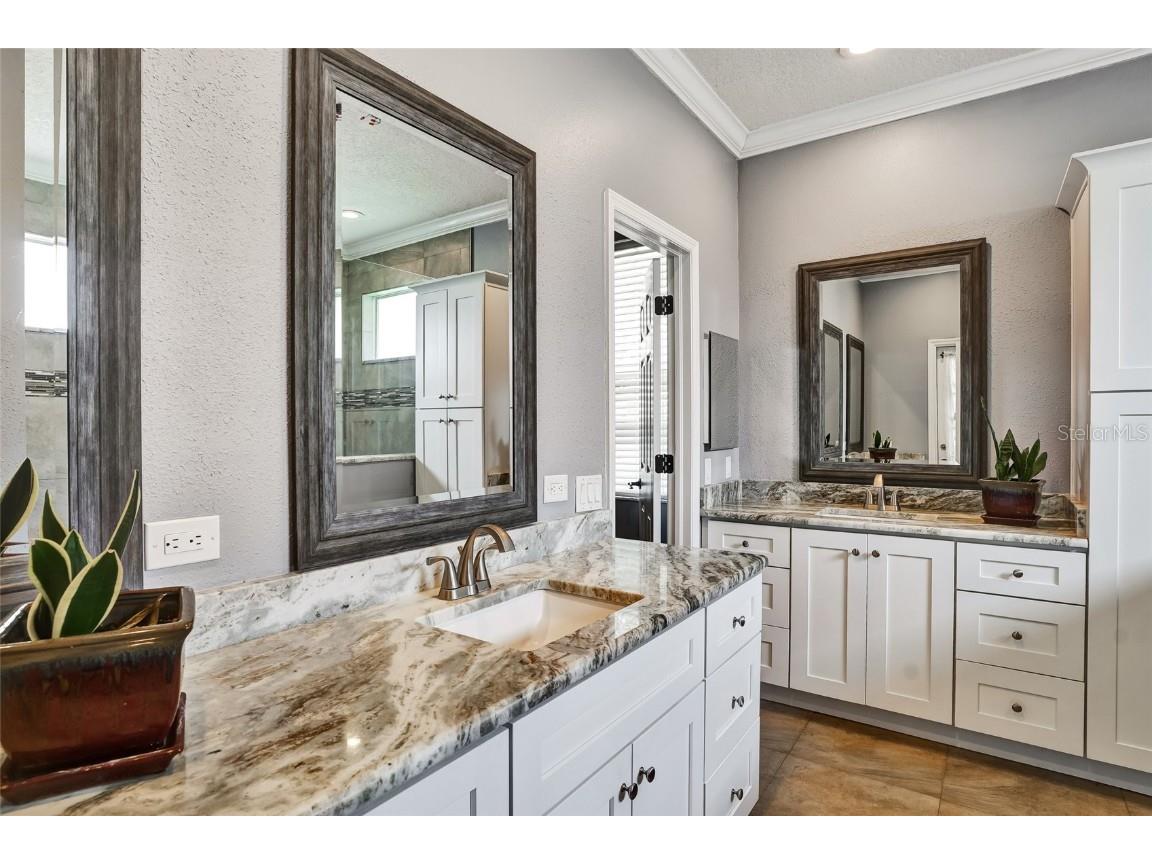 4902 Jenni Lin Court Valrico FL 33596 TB8409646 image27