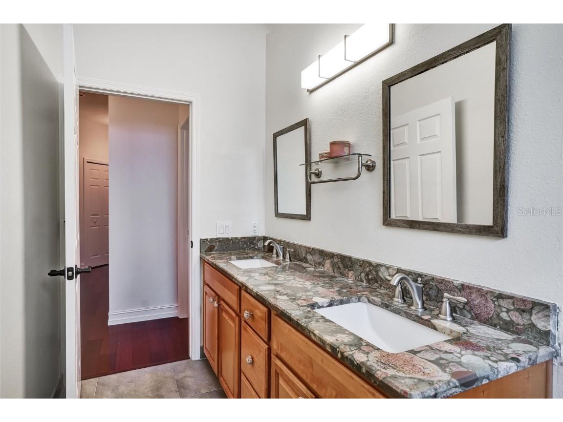 4902 Jenni Lin Court Valrico FL 33596 TB8409646 image38