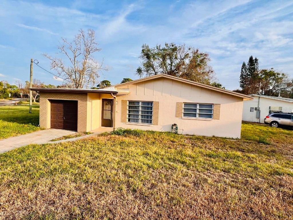 4902 Largo Terrace New Port Richey FL 34652 U8222950 image1