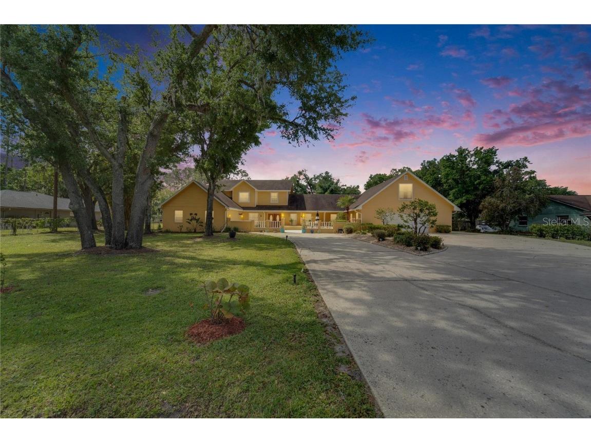 4902 Log Cabin Drive Lakeland FL 33810 TB8370205 image1