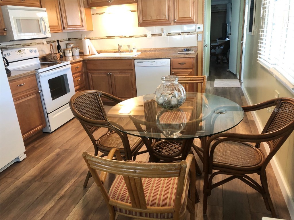 4903 2nd B Street E Bradenton FL 34203 A4541500 image4