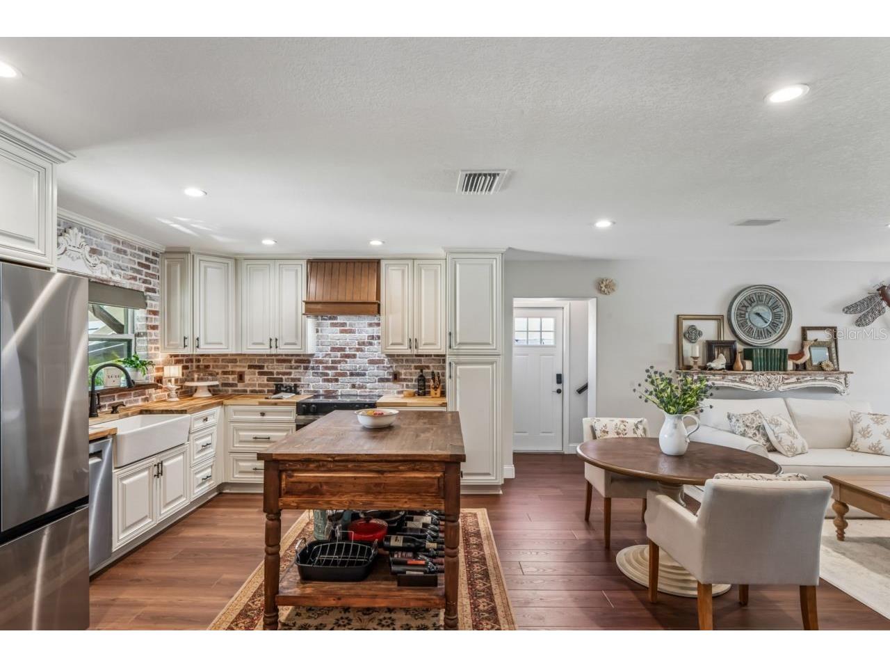 4903 Blue Heron Drive New Port Richey FL 34652 W7885929 image38