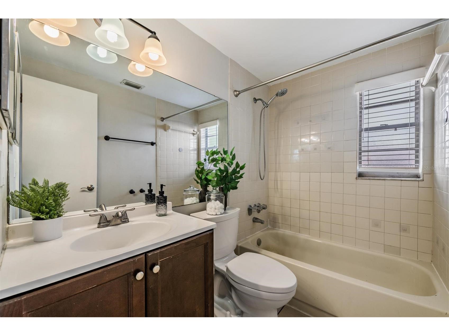 4903 Traskwood Court Tampa FL 33624 TB8482247 image23