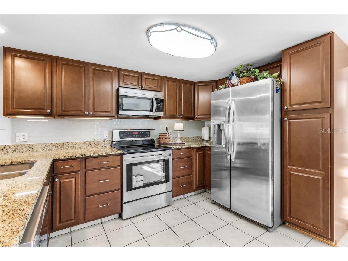 4903 Vincennes Street #116 Cape Coral FL 33904 C7515798 image8