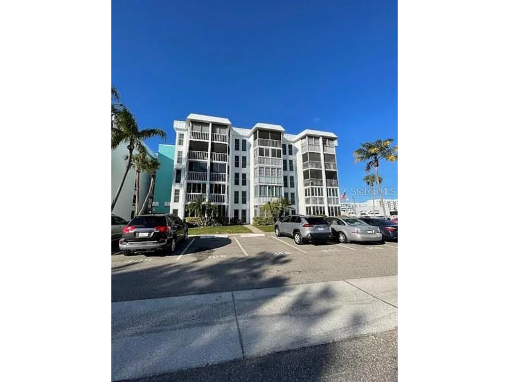 4904 38th Way S #417 Saint Petersburg FL 33711 U8217082 image1