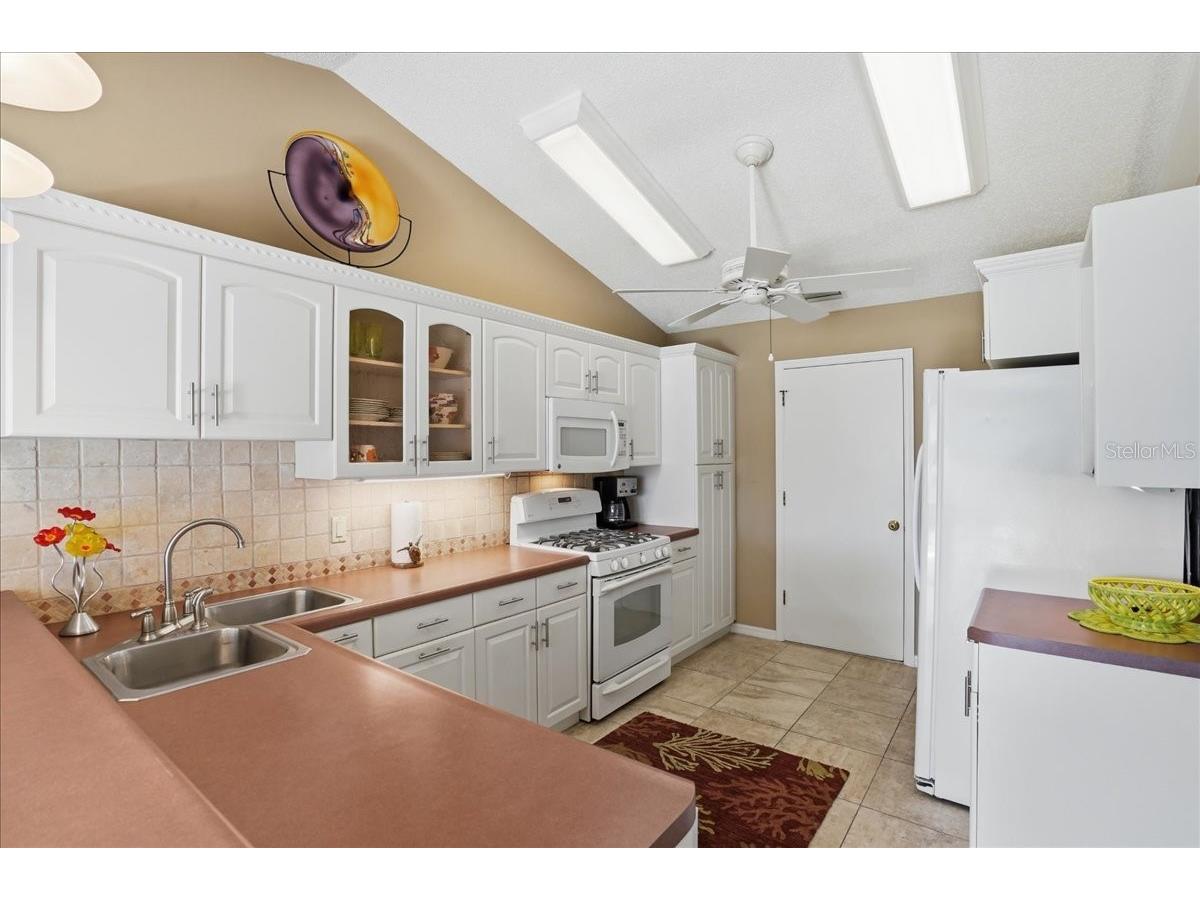 4904 61st Avenue Terrace W Bradenton FL 34210 A4694061 image18
