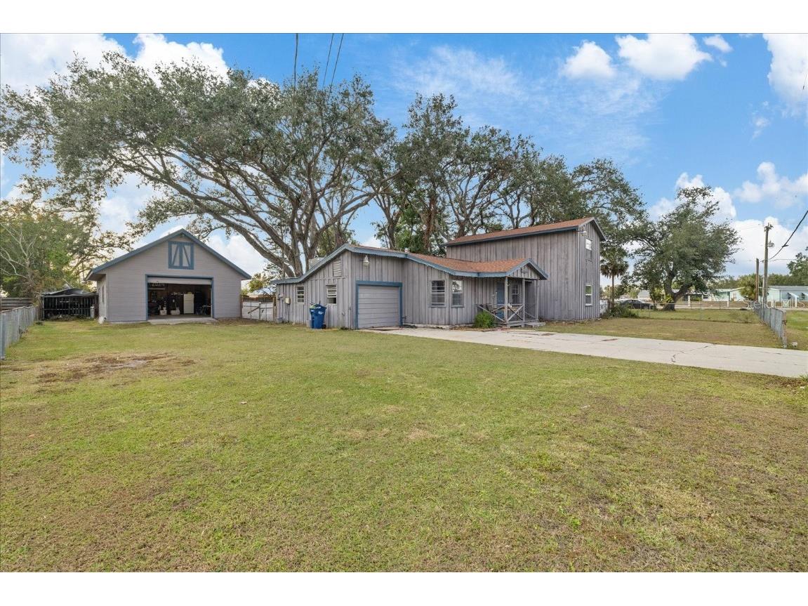 4904 9th Street Court E Bradenton FL 34203 A4637325 image1