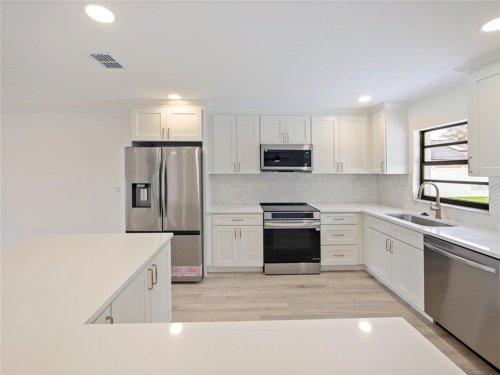 4904 Caspian Court Orlando FL 32819 O6404248 image8