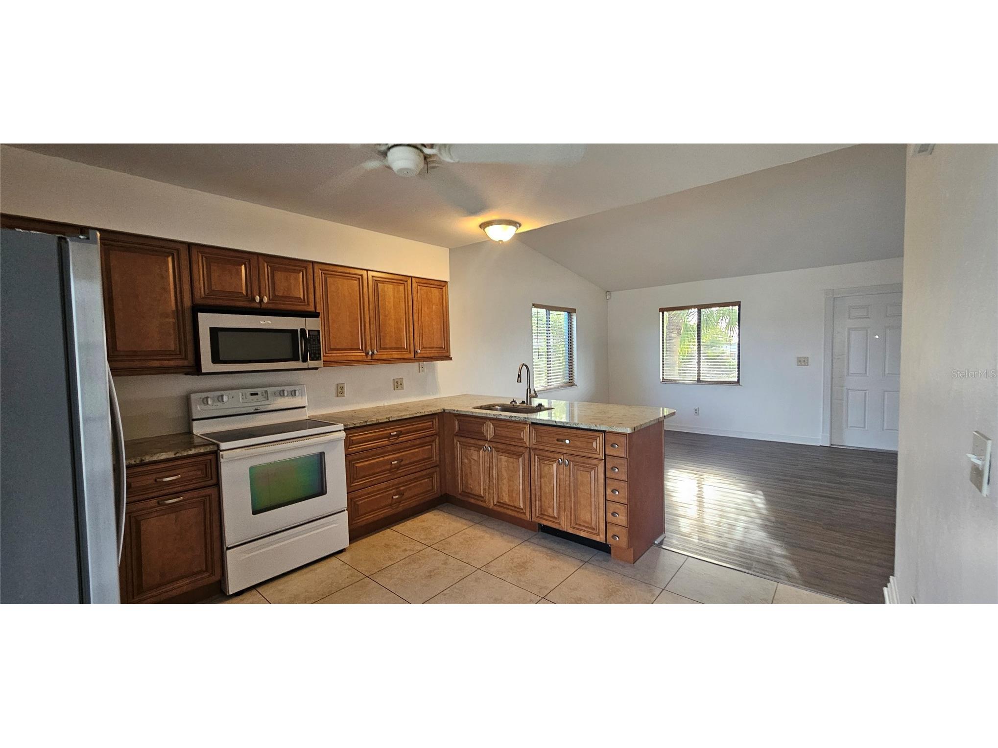 4904 Vincennes Court #209 Cape Coral FL 33904 C7526784 image5