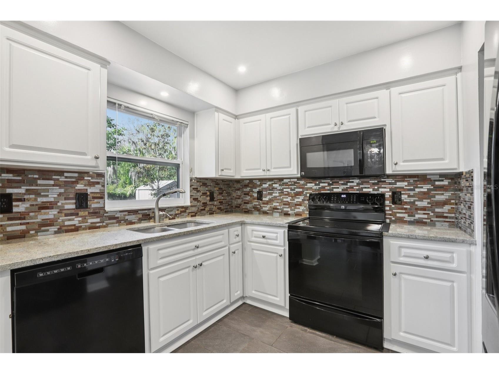 4905 E Okara Road Tampa FL 33617 TB8466816 image10
