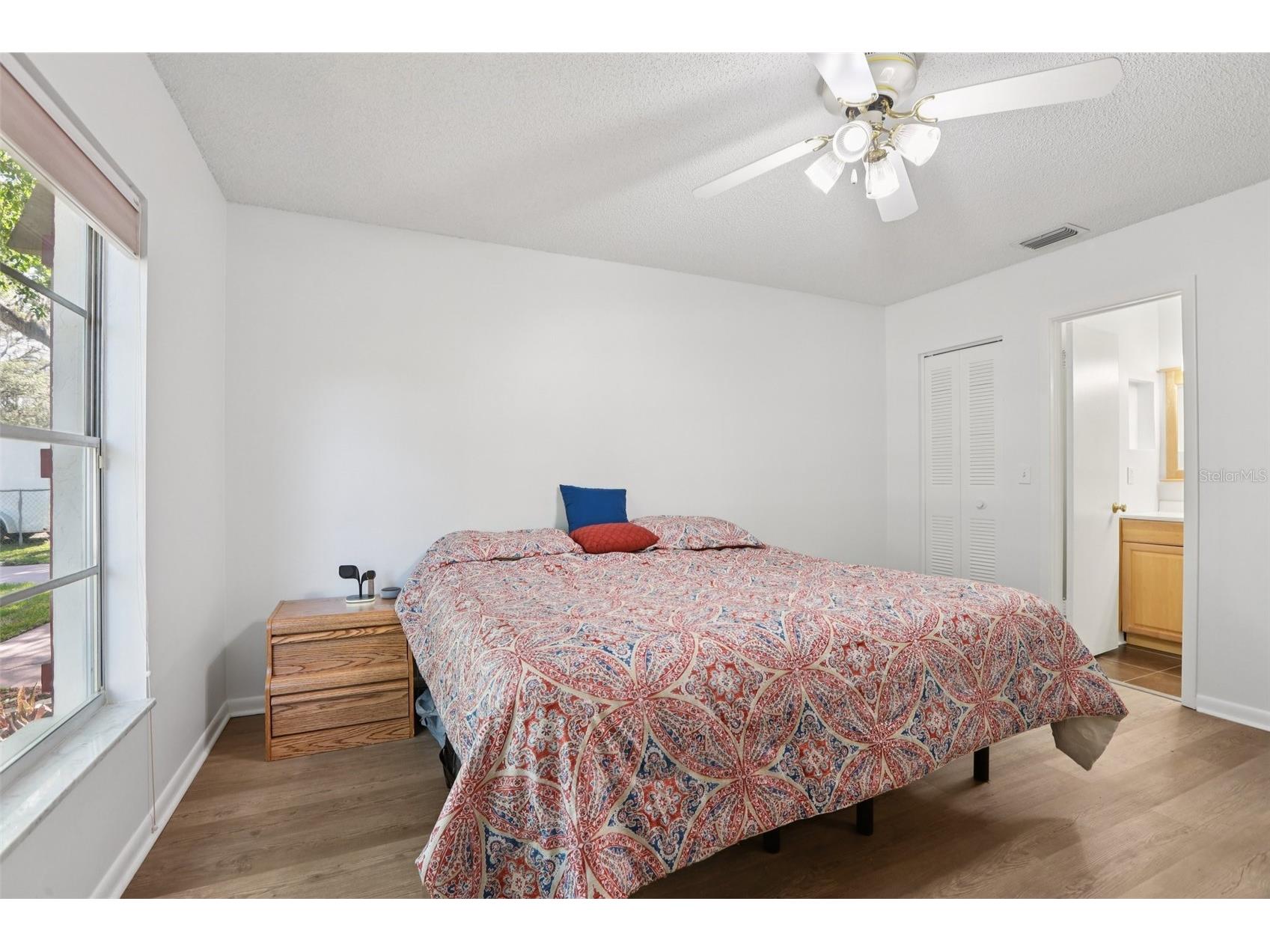 4905 E Okara Road Tampa FL 33617 TB8466816 image13