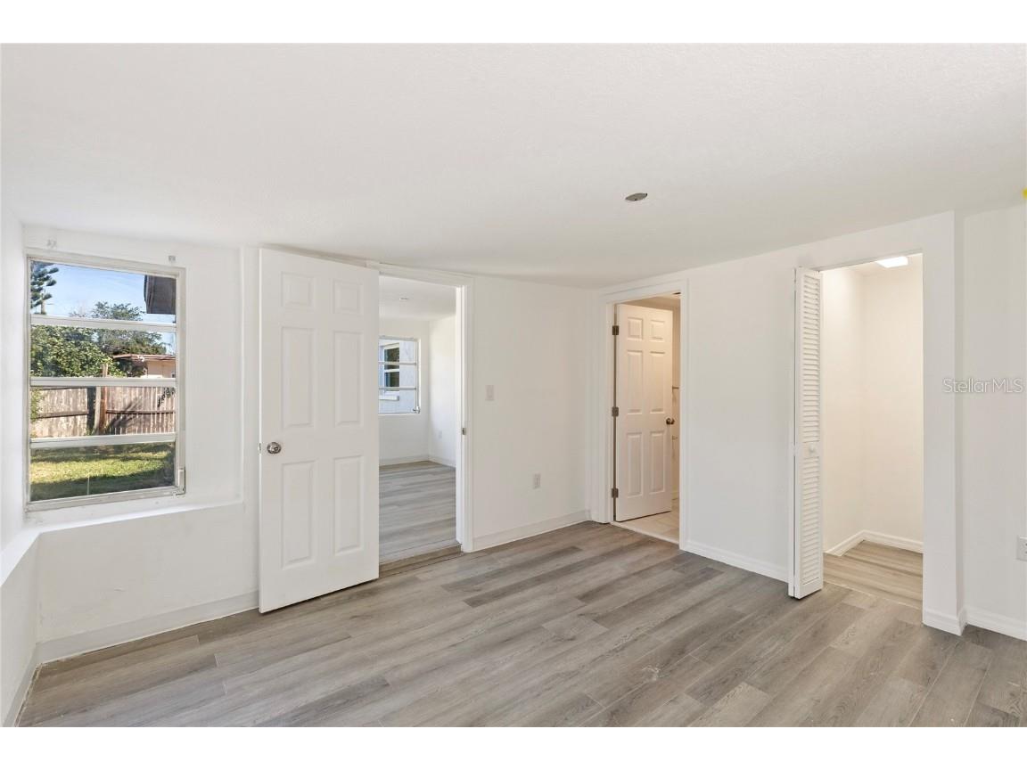 4905 Largo Terrace New Port Richey FL 34652 TB8441978 image32