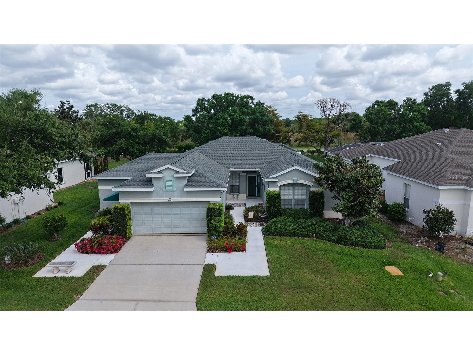 4905 Thames Lane Sarasota FL 34238 A4689297 image1