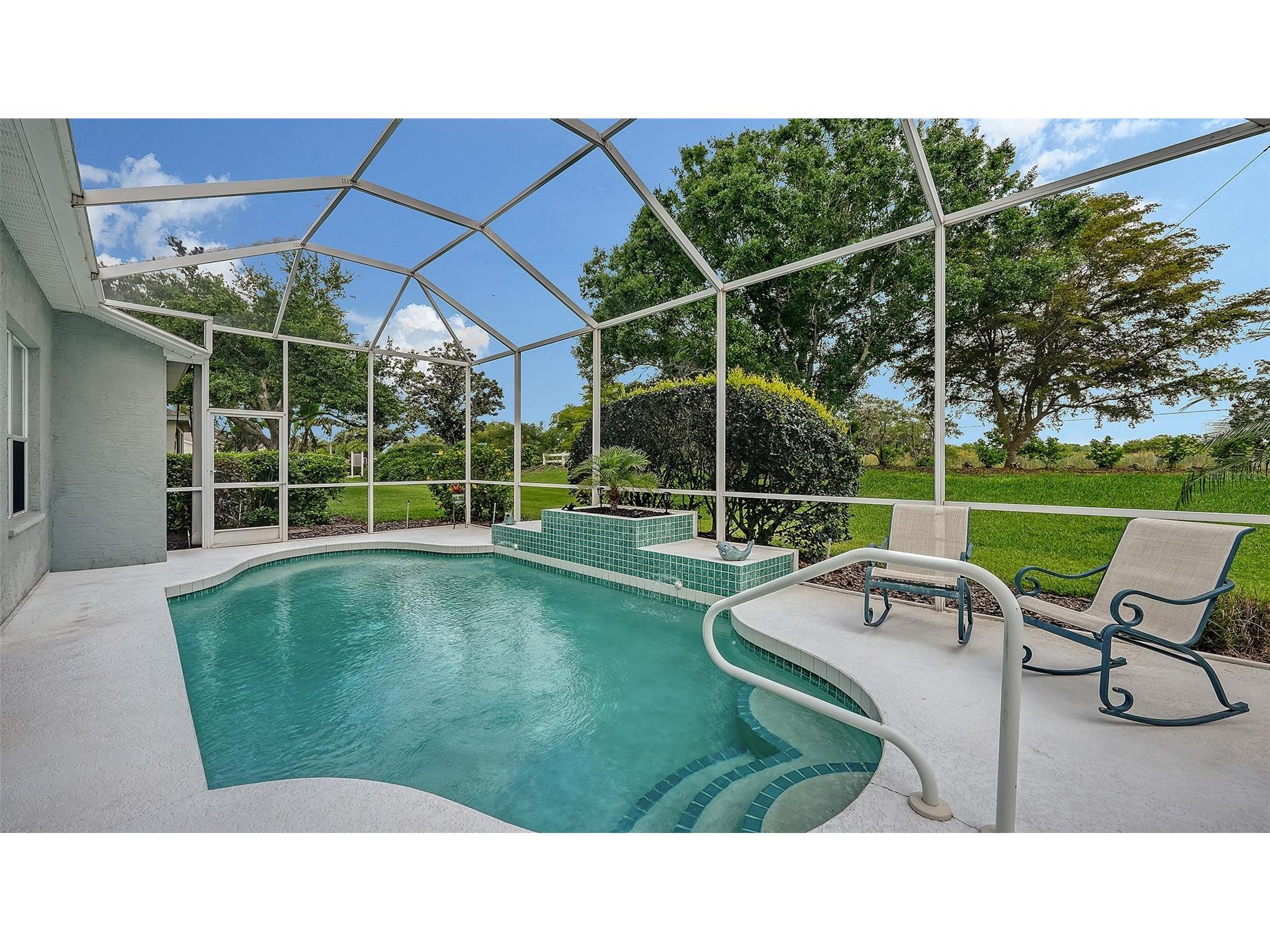 4905 Thames Lane Sarasota FL 34238 A4689297 image40