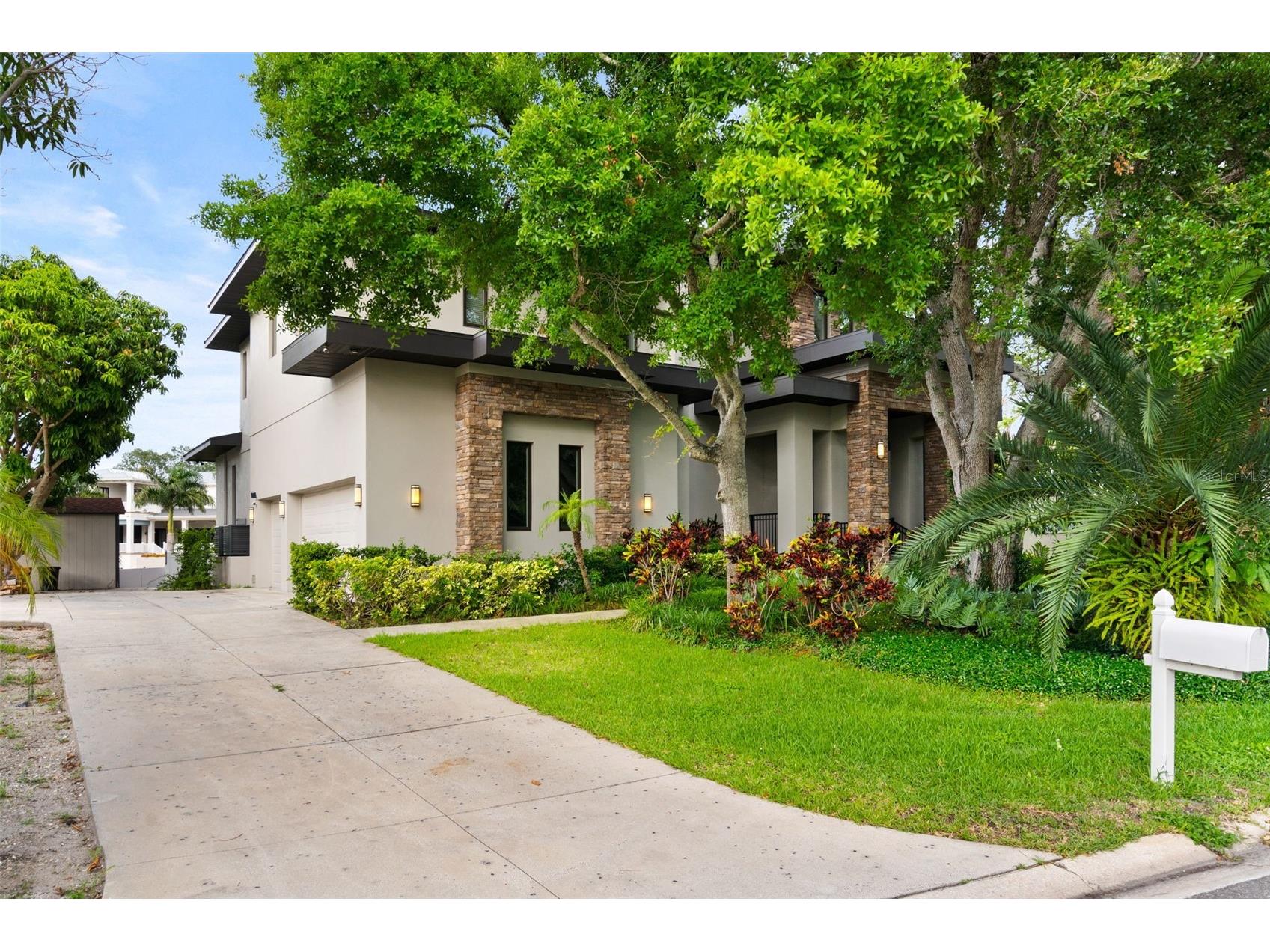 4905 W Spring Lake Drive Tampa FL 33629 TB8515550 image5